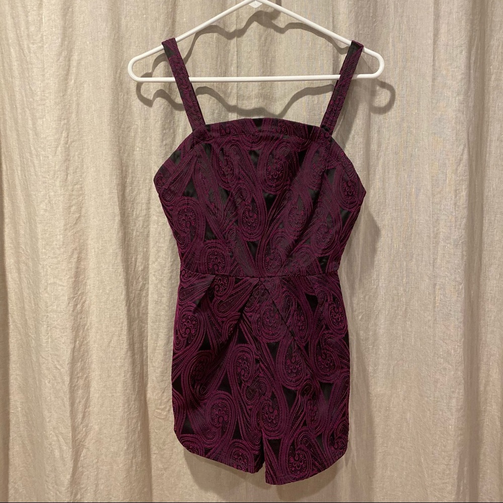 Toni romper